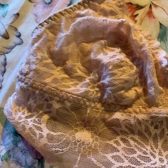 Pink Victoria Secret Women’s Bralette Size XS - Picture 8 of 8